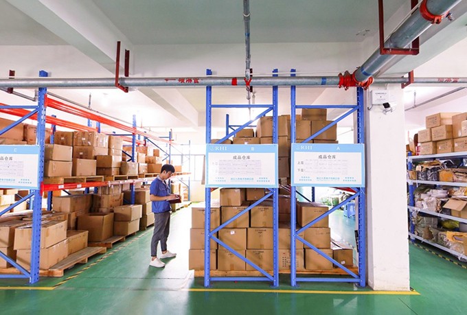 鋁排,鋁排軟連接,鋁箔軟連接,新能源軟連接,銅排,電池軟連接,銅排軟連接,軟連接,銅箔軟連接,柔性母排,疊層母排,銅軟連接,汽車(chē)軟連接,母排